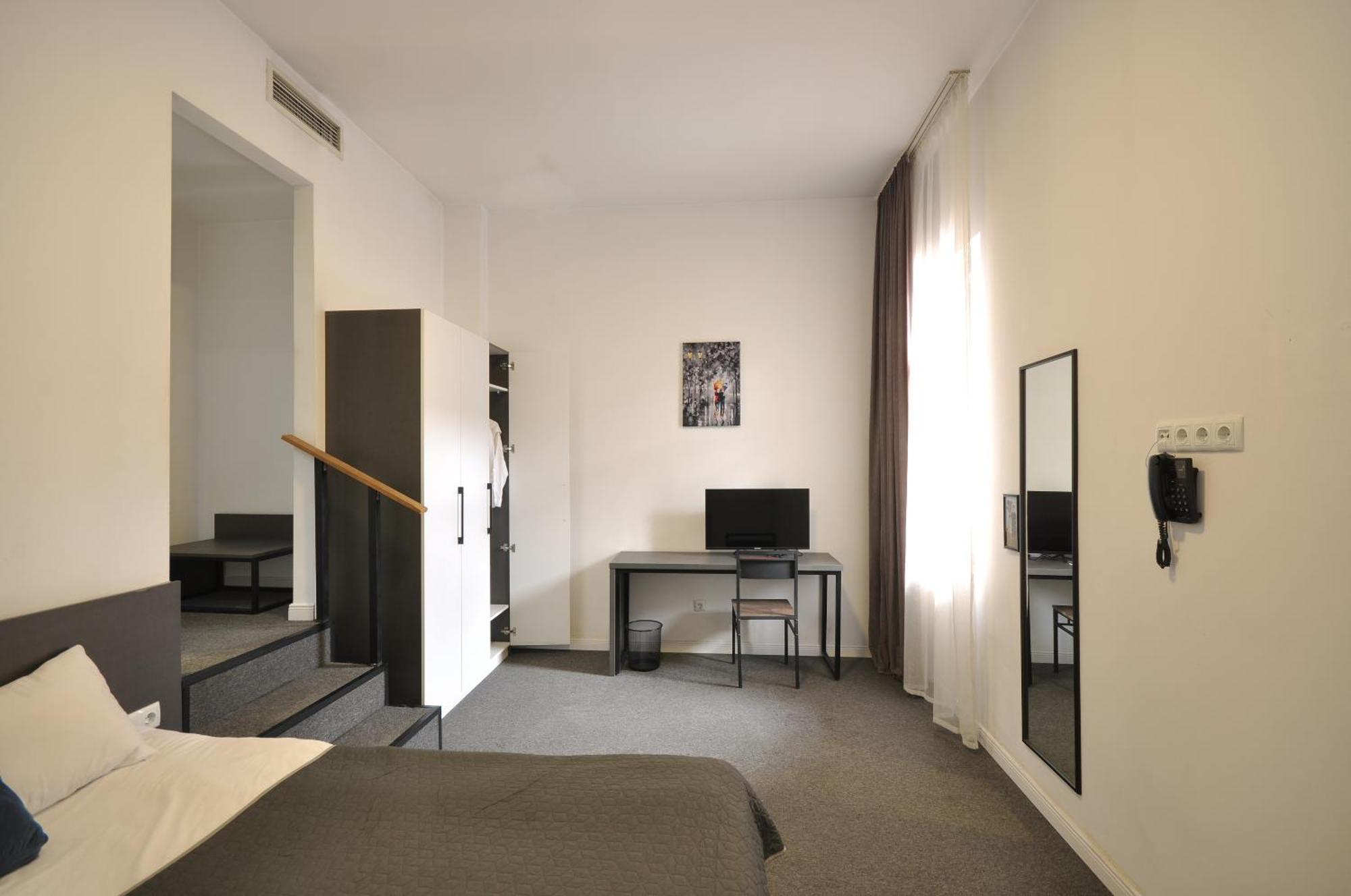 Meidan Inn Тбилиси Экстерьер фото