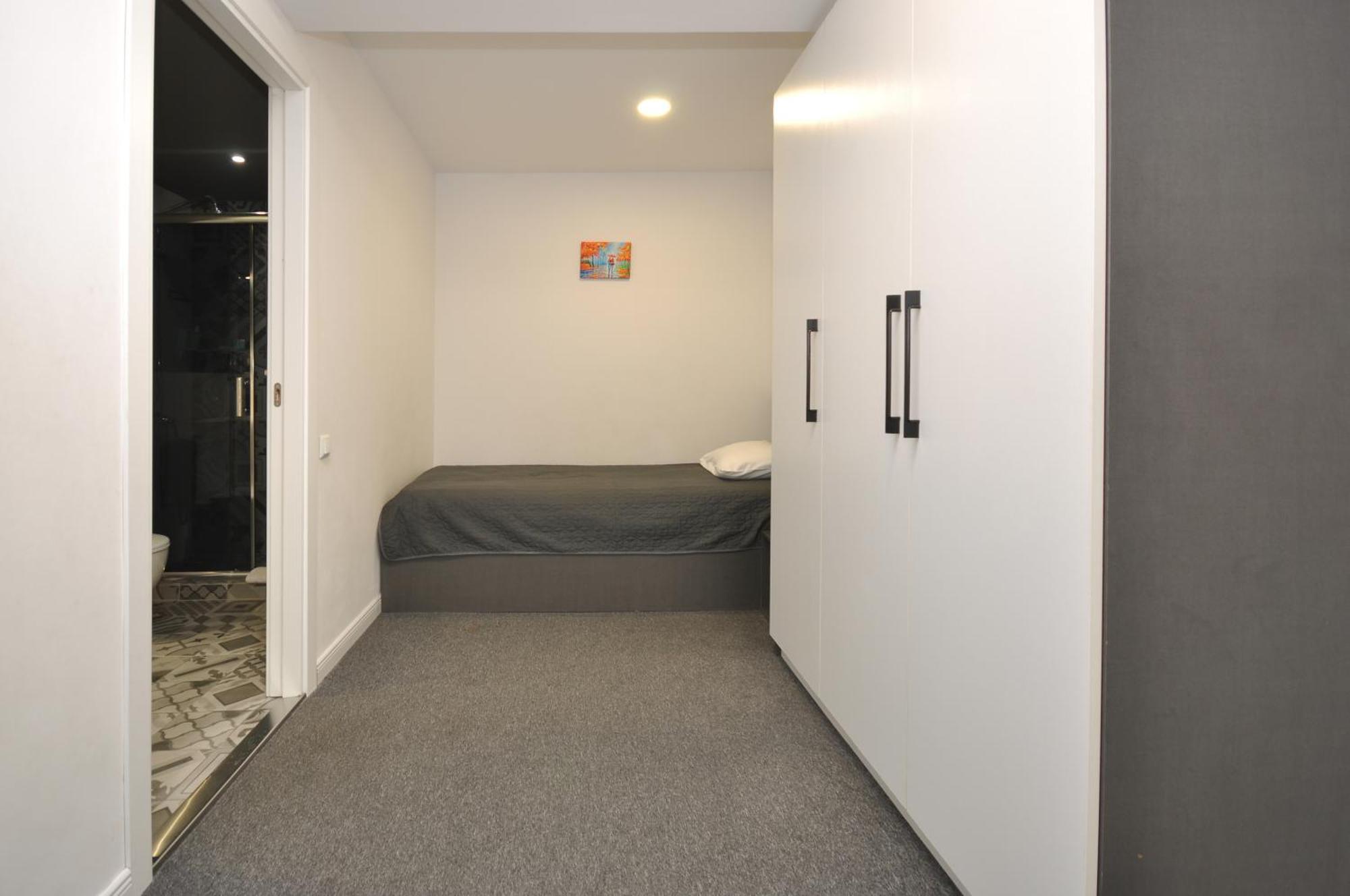 Meidan Inn Тбилиси Экстерьер фото