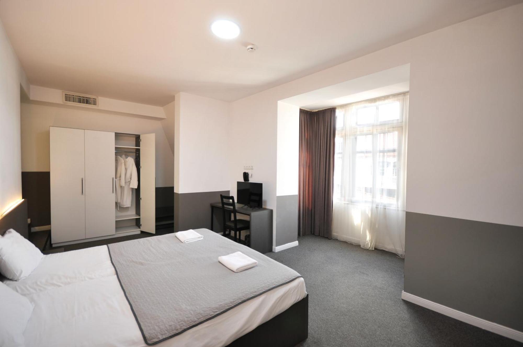 Meidan Inn Тбилиси Экстерьер фото