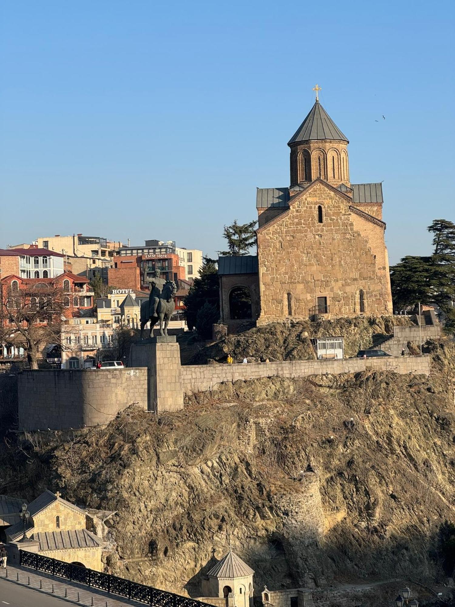 Meidan Inn Тбилиси Экстерьер фото